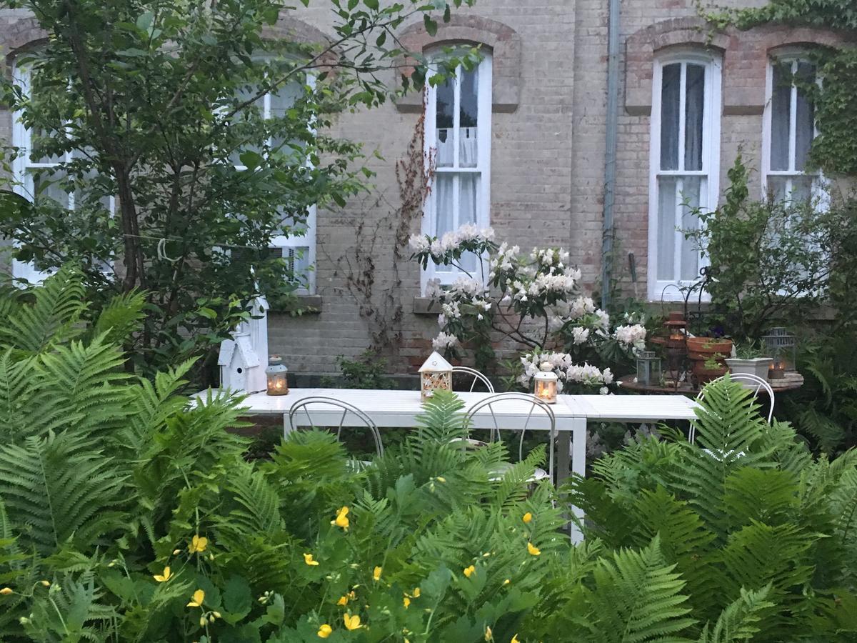 Church Des Artistes Kingston Buitenkant foto